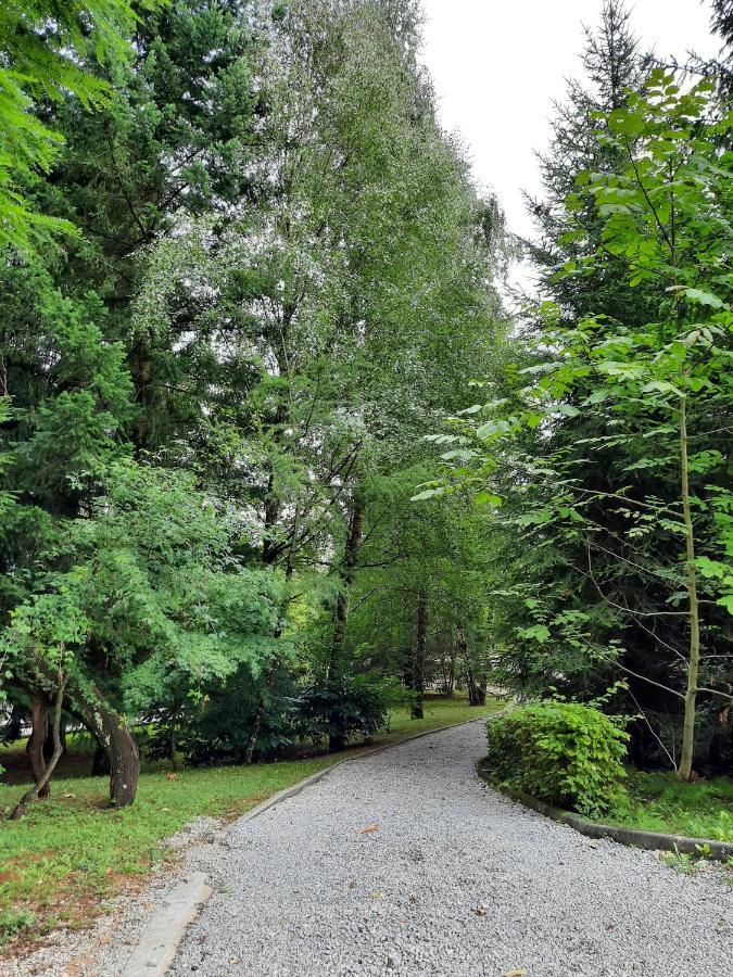 Pocitniska Hisa Parkfield Dragovan Metlika Exteriör bild